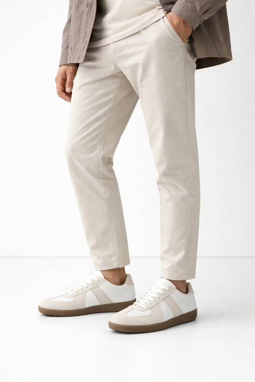 Retro Panel Low-Top Training Sneakers