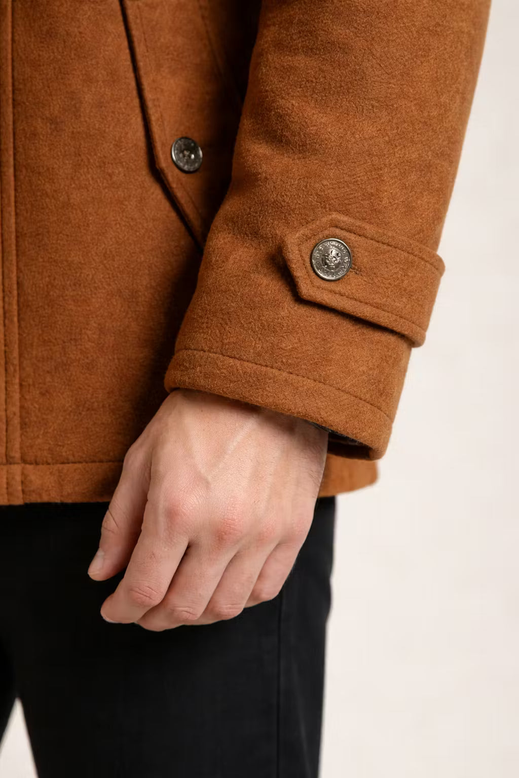 Men’s Structured Mid-Length Coat