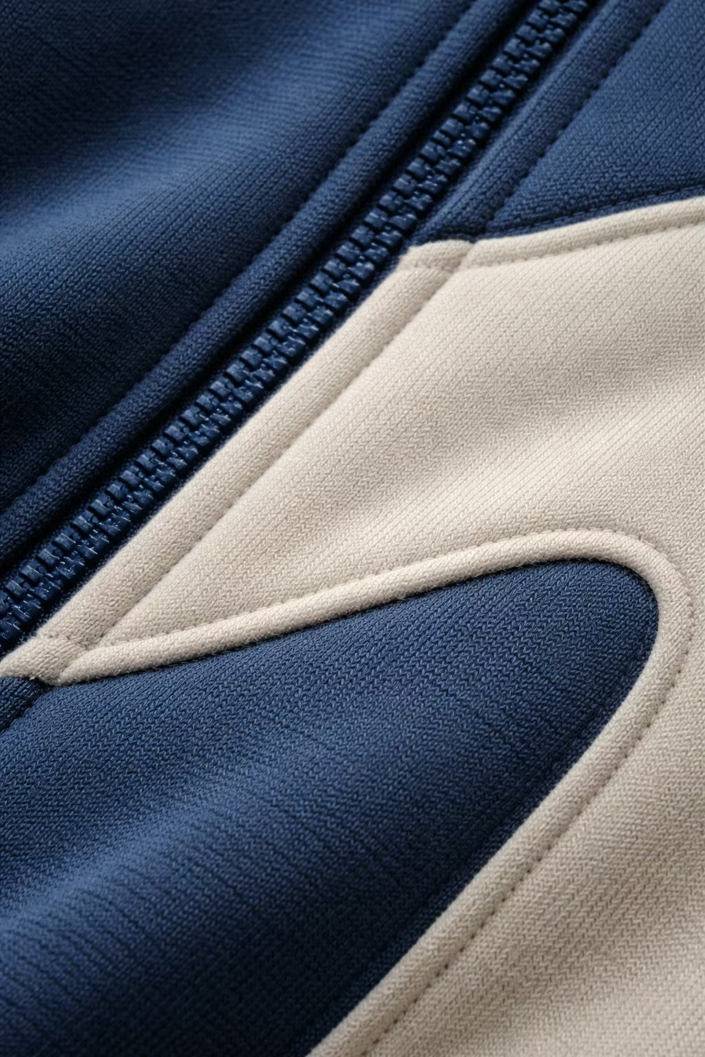 Contrast Panel Streetwear Zip Hoodie