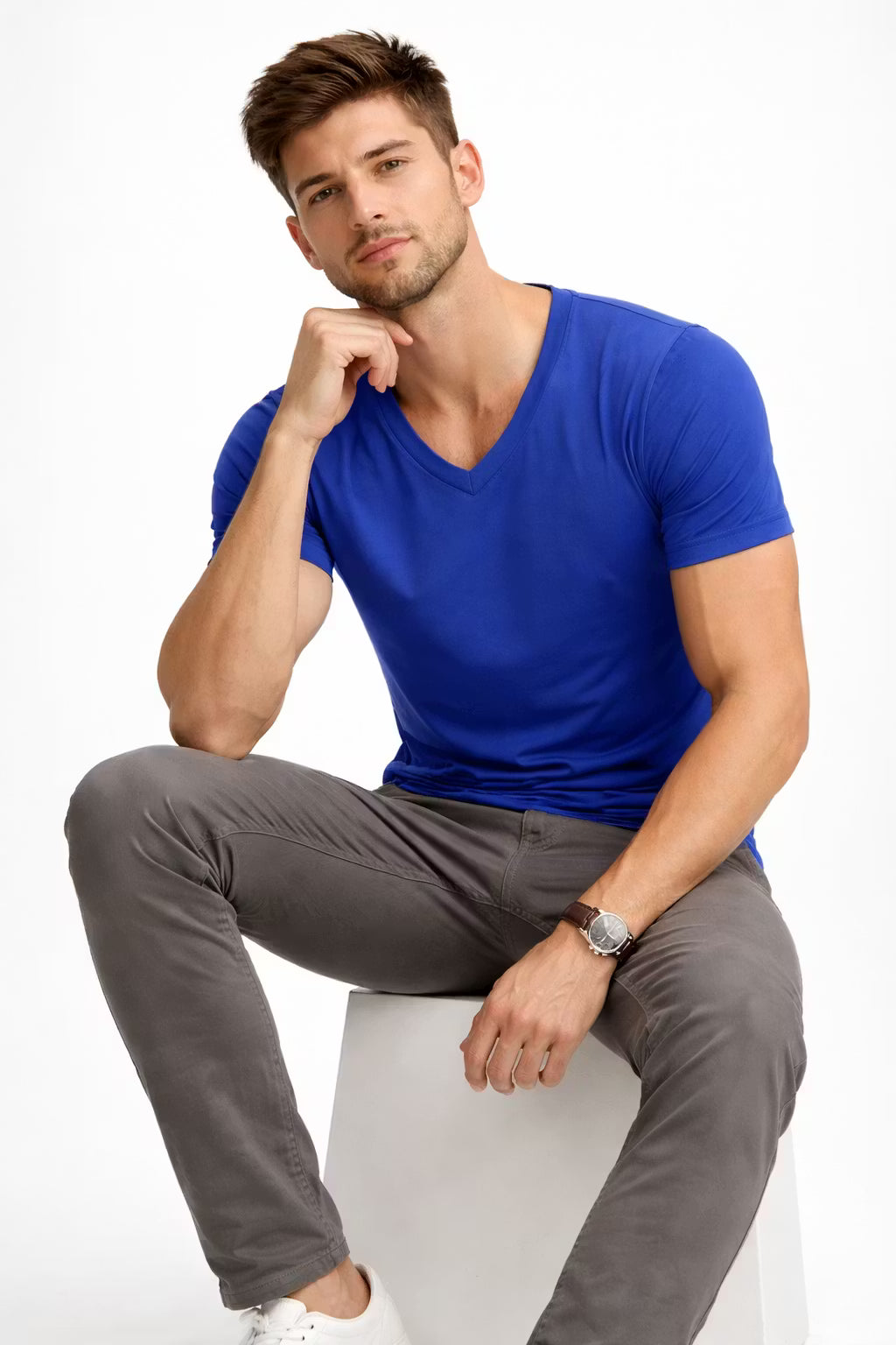 Pacific V-Neck Essential Tee