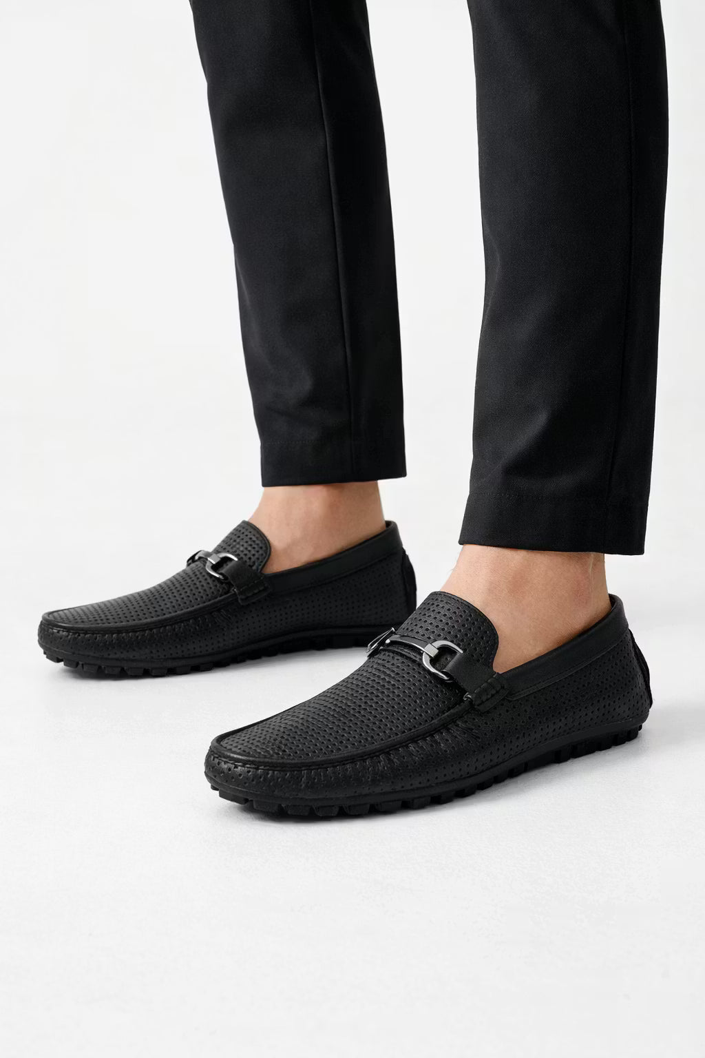 Perforated Bit Detail Driving Loafers