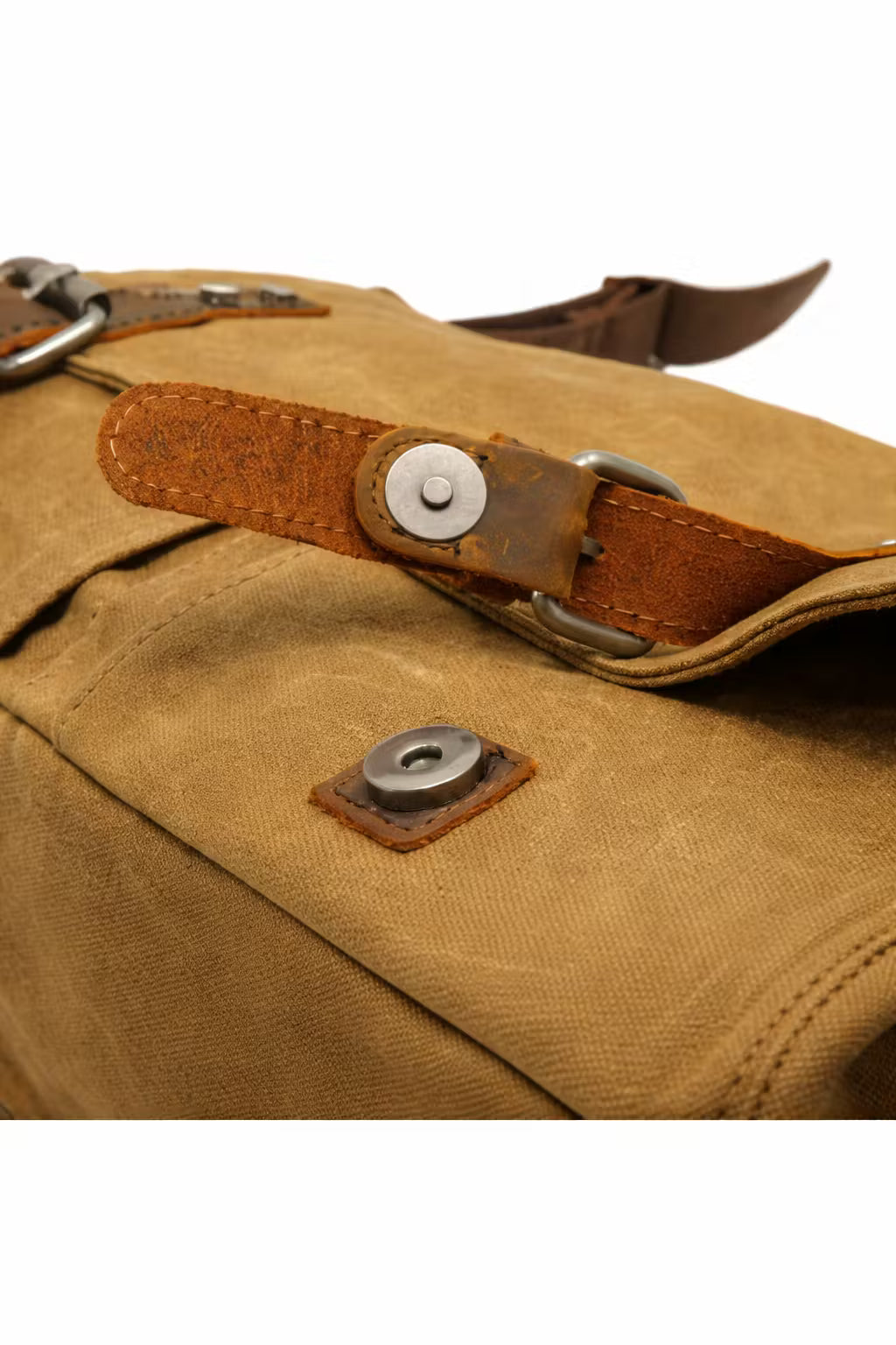 The Ashford Field Bag