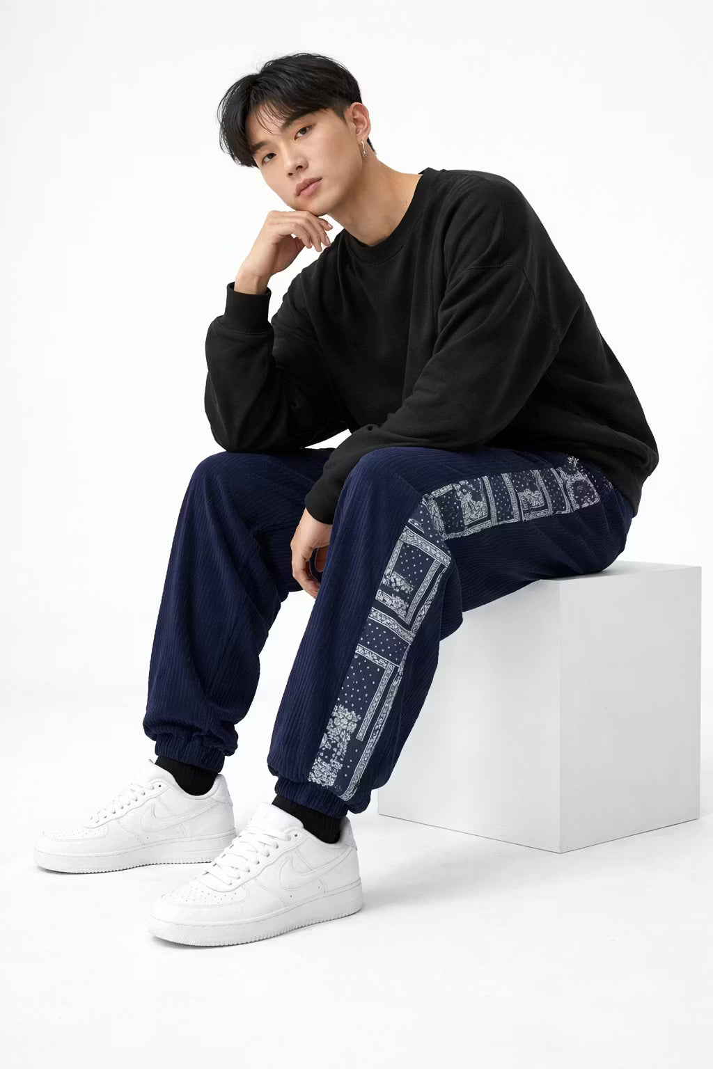 Textured Corduroy Drawstring Trousers with Pattern Panel
