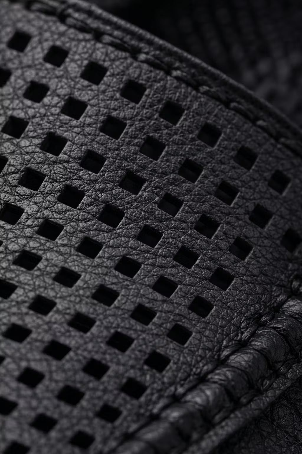 Perforated Bit Detail Driving Loafers