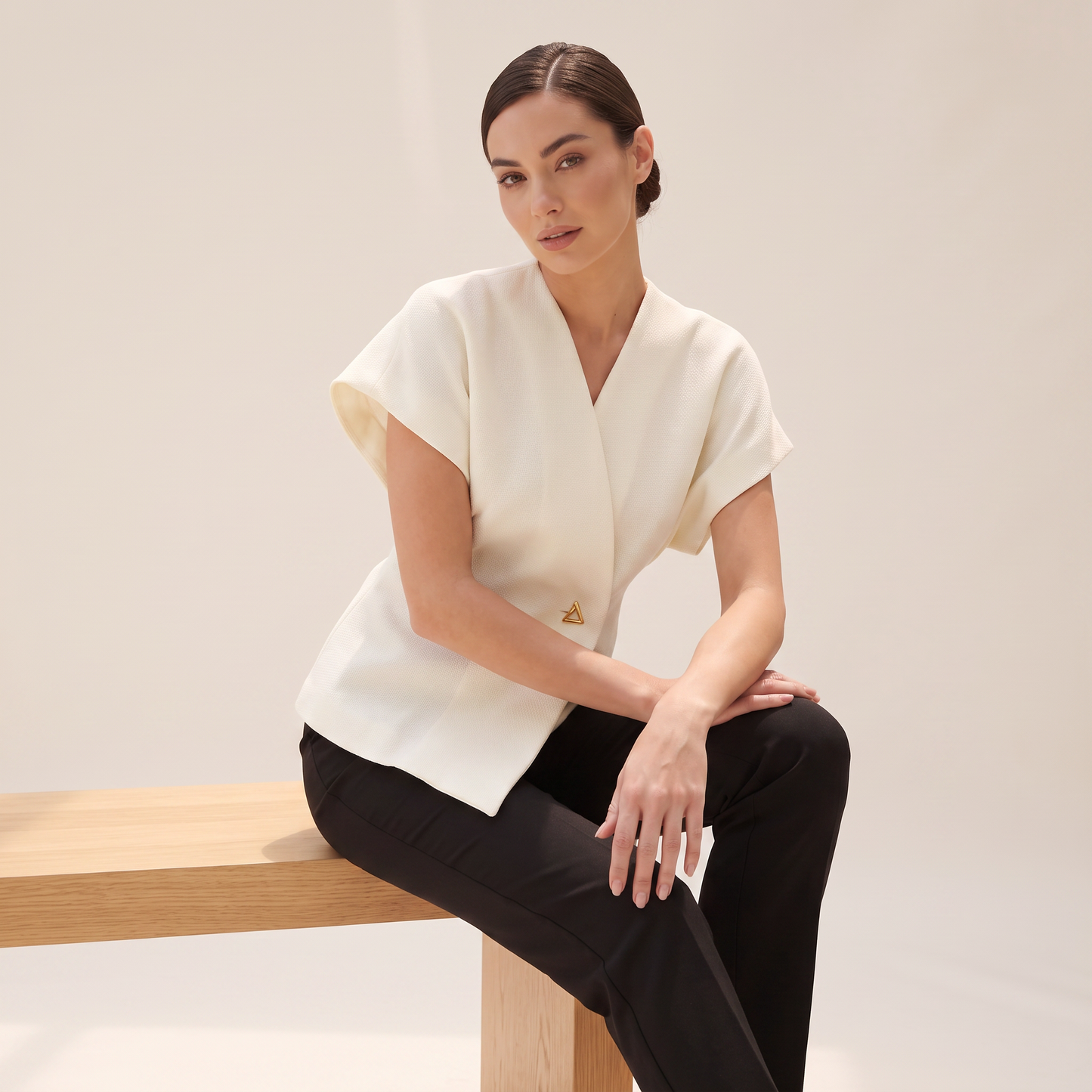 Sculpt Line vesttop met knoop