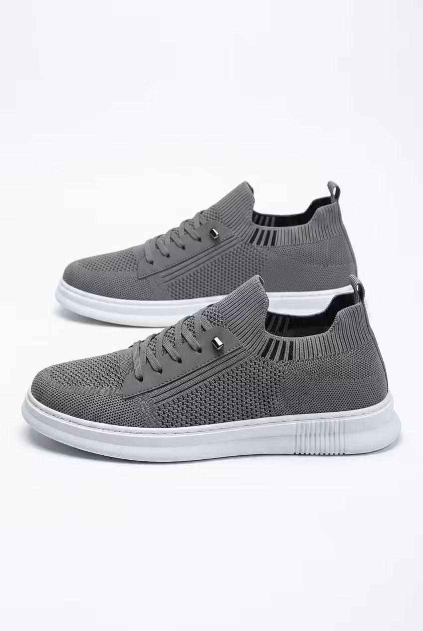 Crestline Knit Sneaker