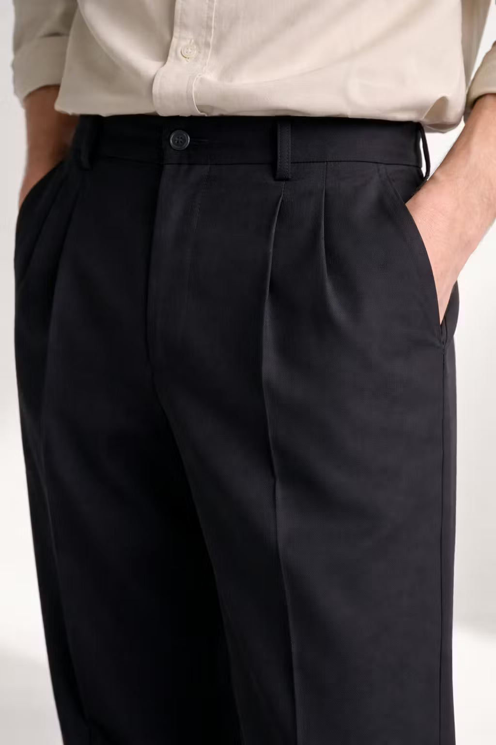 Men’s Tailored Utility Trousers With Clean Structure Designed