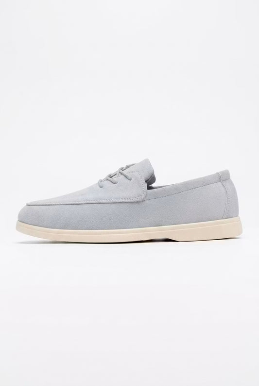 Mocasín ante Calder