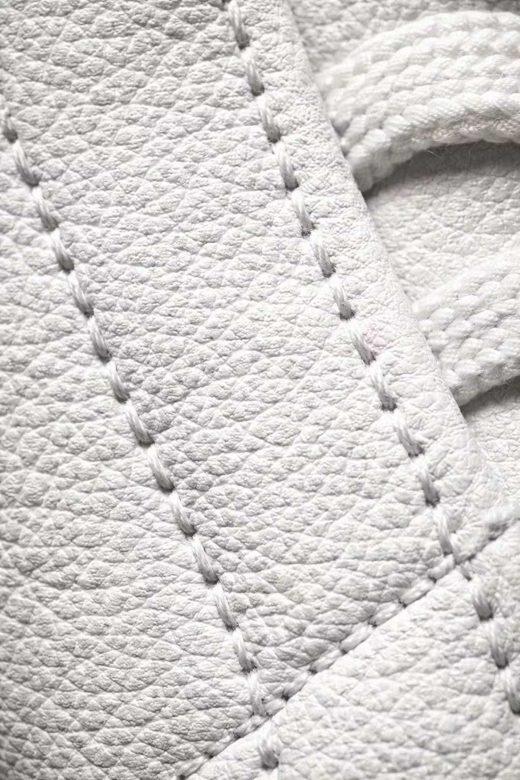 AirLine Sole Minimal Lace-Up Sneakers