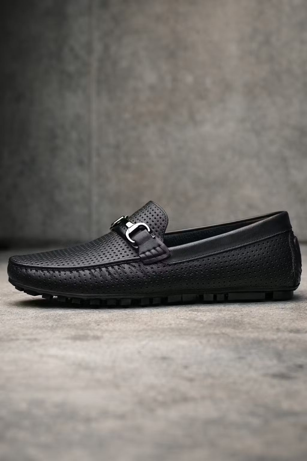 Perforated Bit Detail Driving Loafers