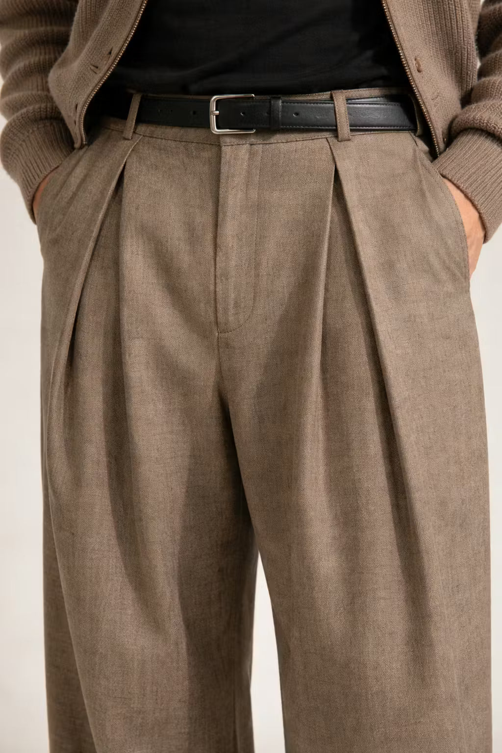 Atlas Pleat Trouser