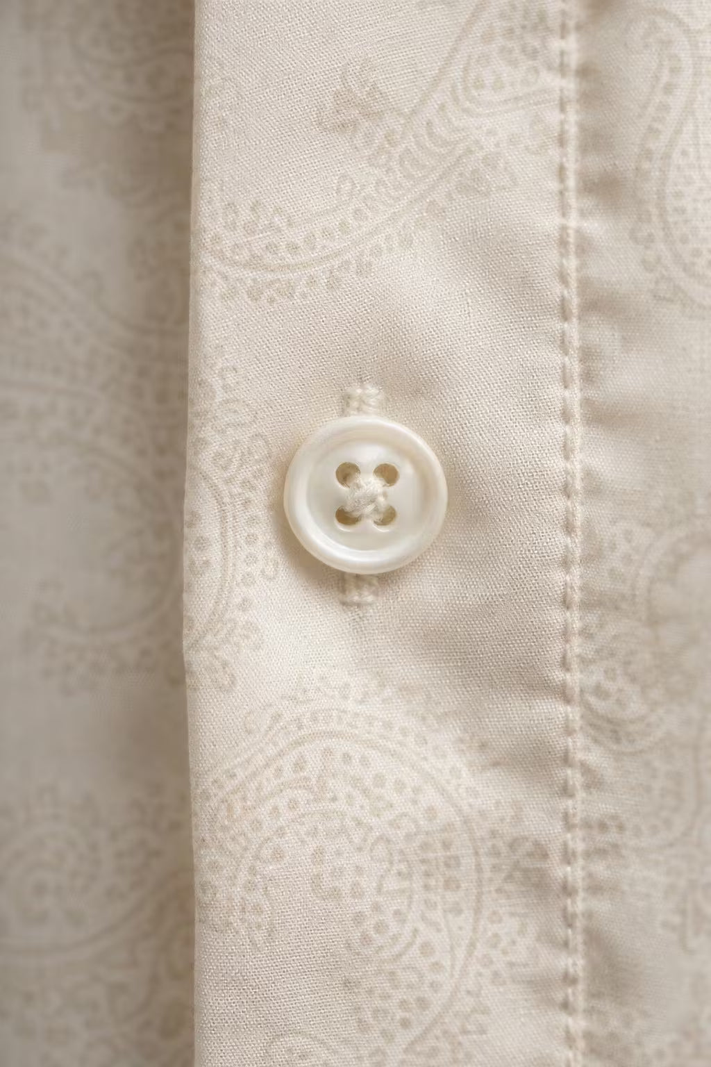 Paisley Jacquard Short Sleeve Button Shirt