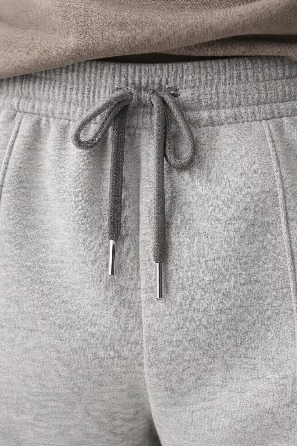 Men’s Jogger Pants With Tapered Fit Elastic Cuffs And Drawstring Waist