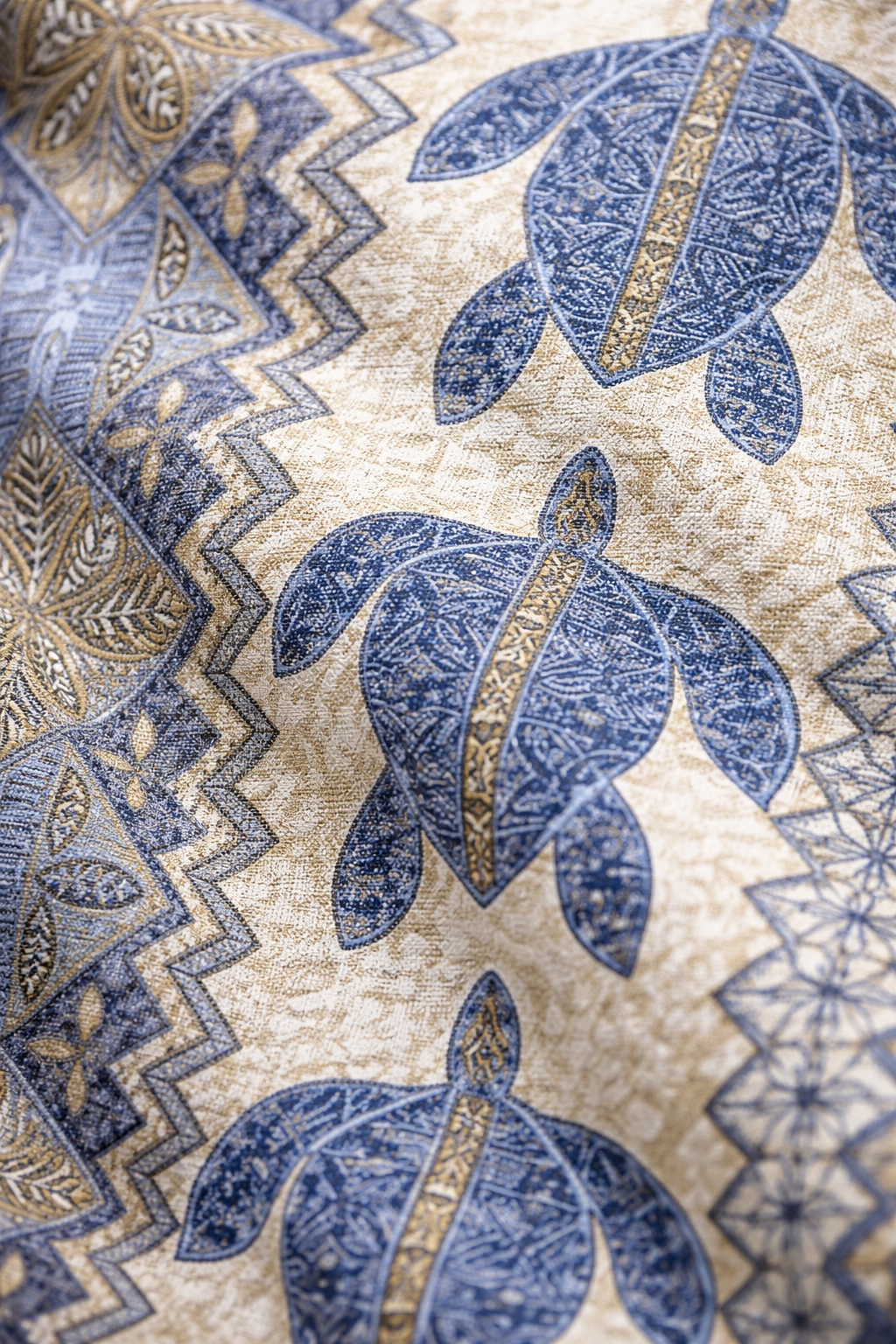 Pacific Tortoise Pattern Woven Shirt