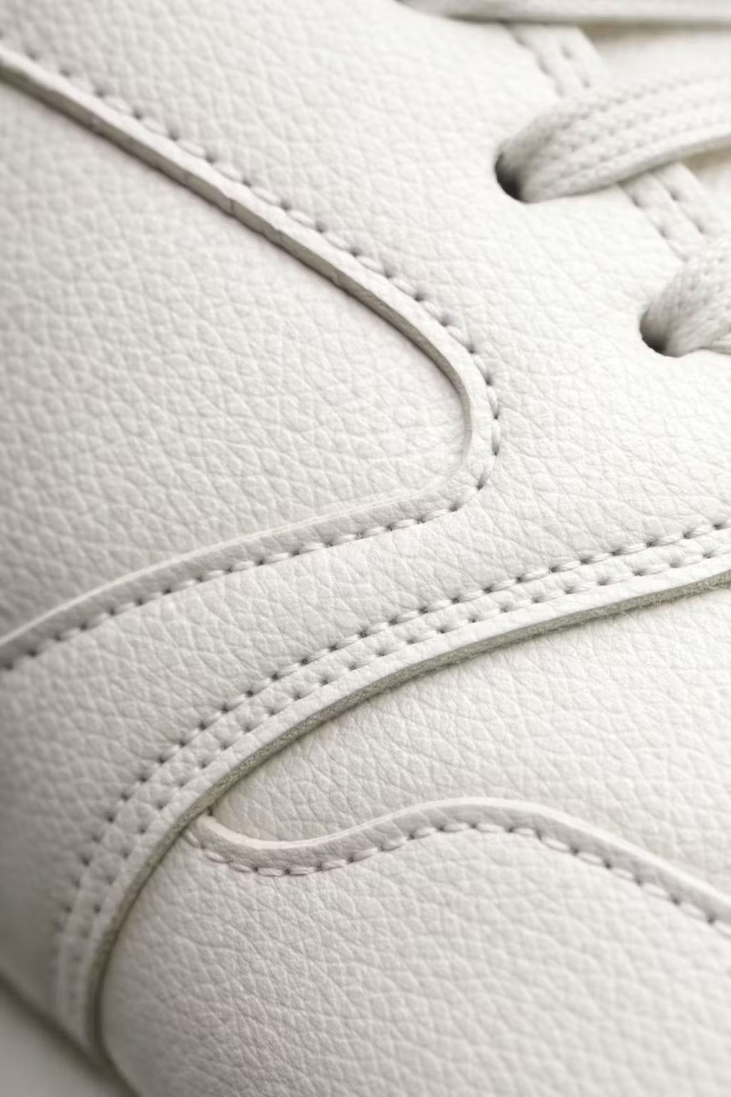 Minimal Panel Low-Top Sneakers