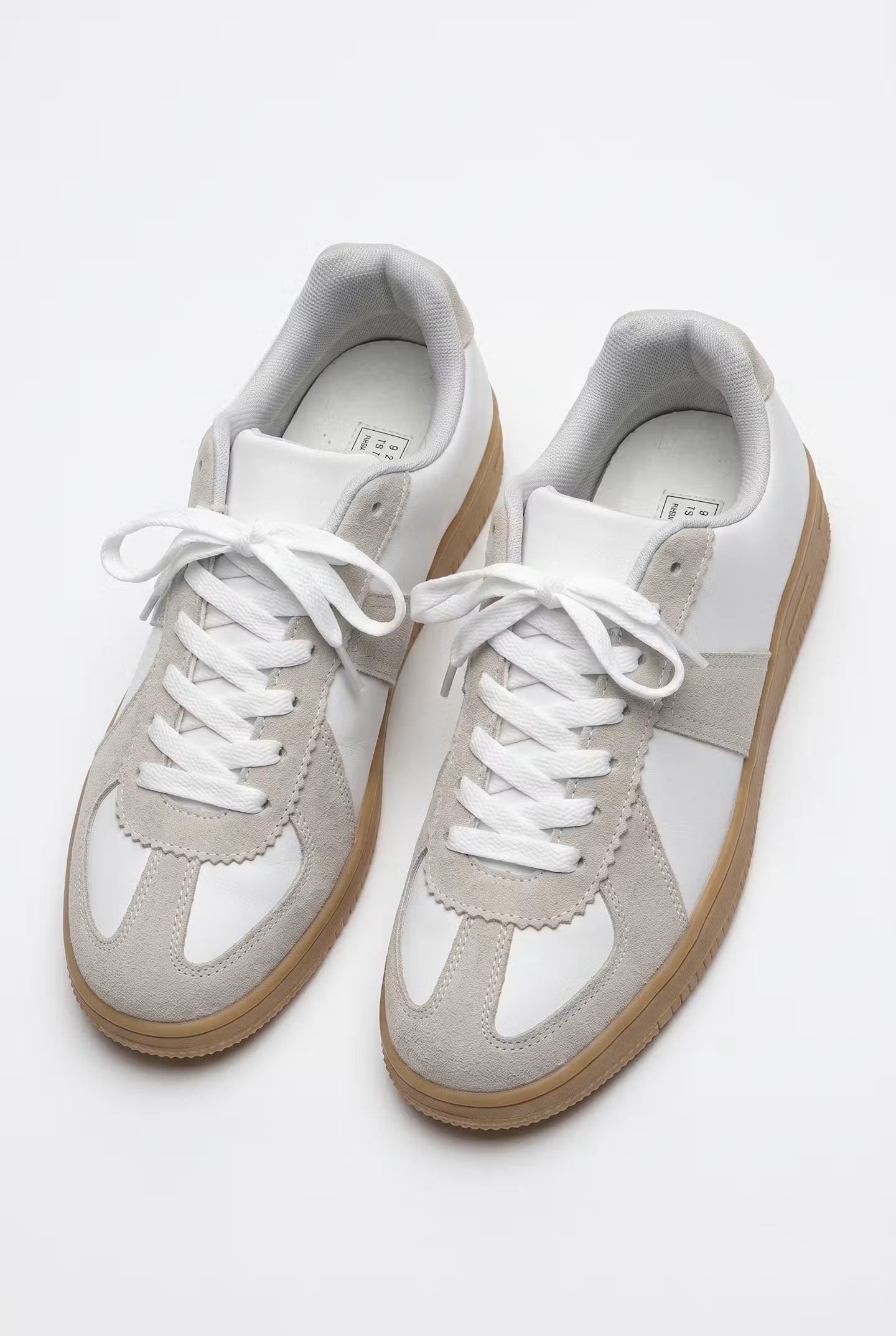 Heritage Court Sneakers