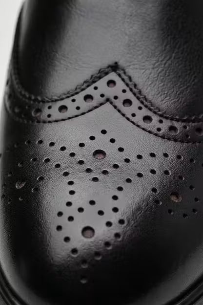 Kingswell Brogue Chukka Boots