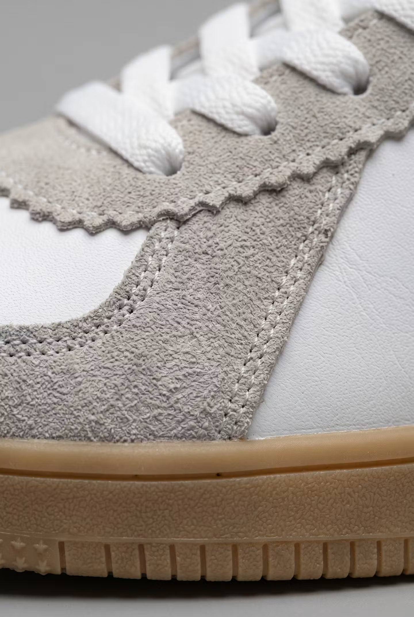 Heritage Court Sneakers