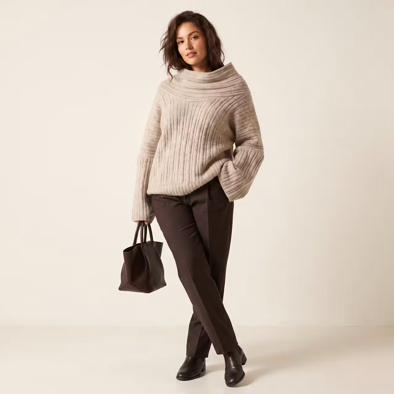 Amara Gebreide Off-Shoulder Trui