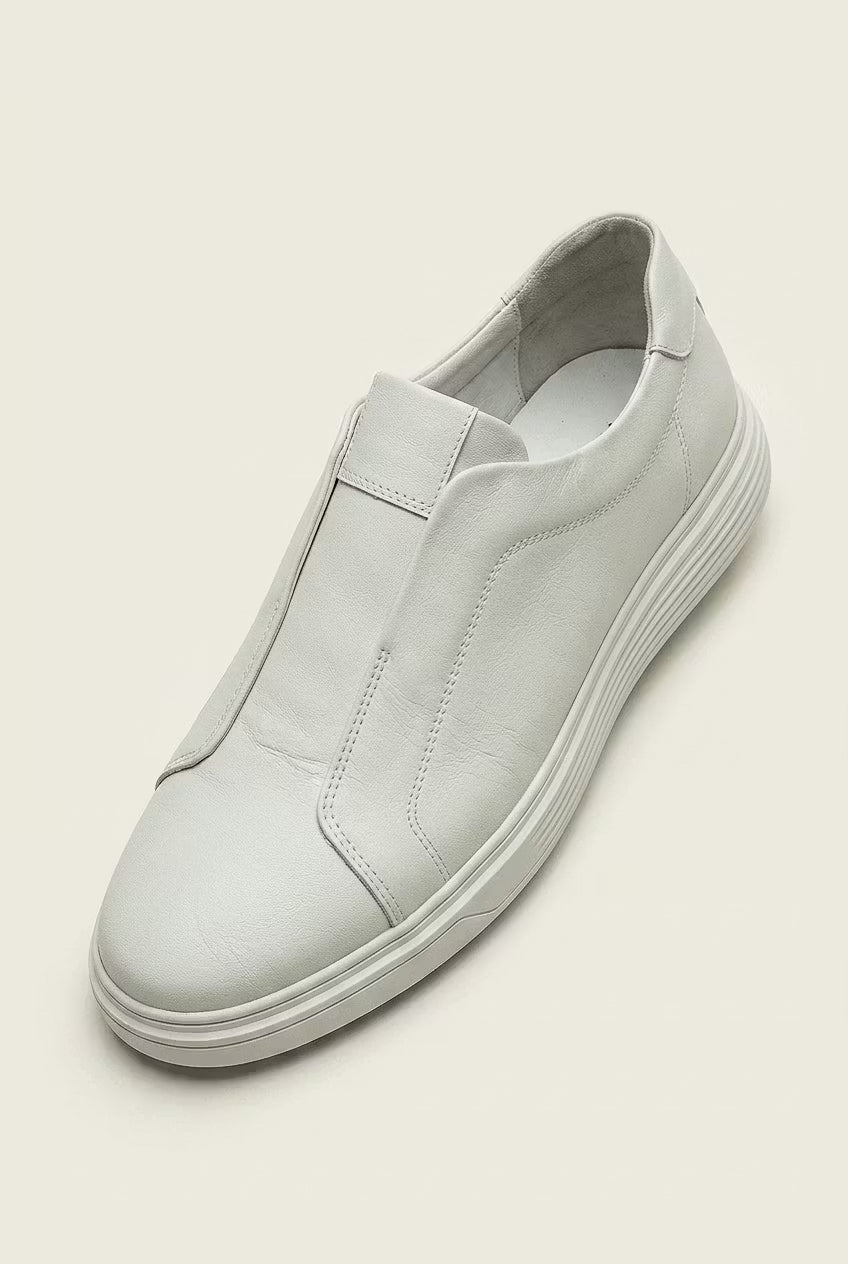 Monarch Slip Court Sneakers