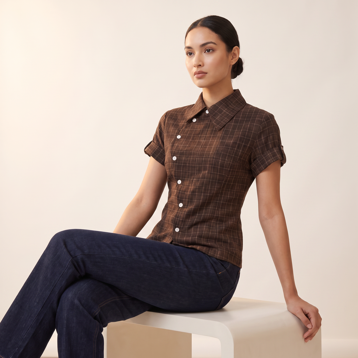 Mabel aansluitende ruitblouse