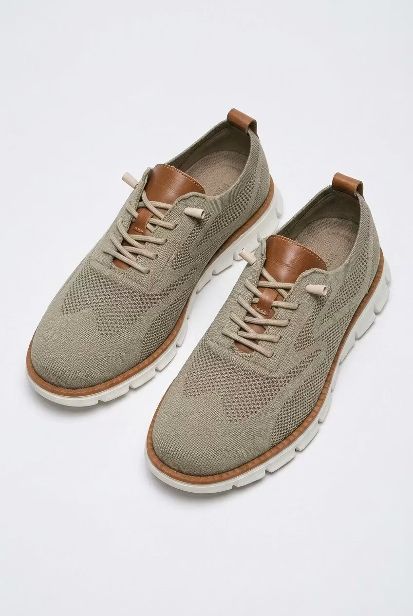 Men’s Knit Oxford-Style Mesh Sneaker