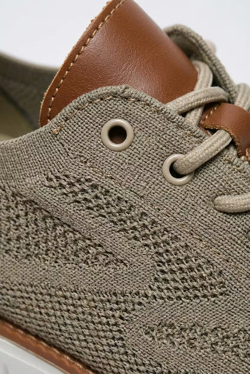 Men’s Knit Oxford-Style Mesh Sneaker