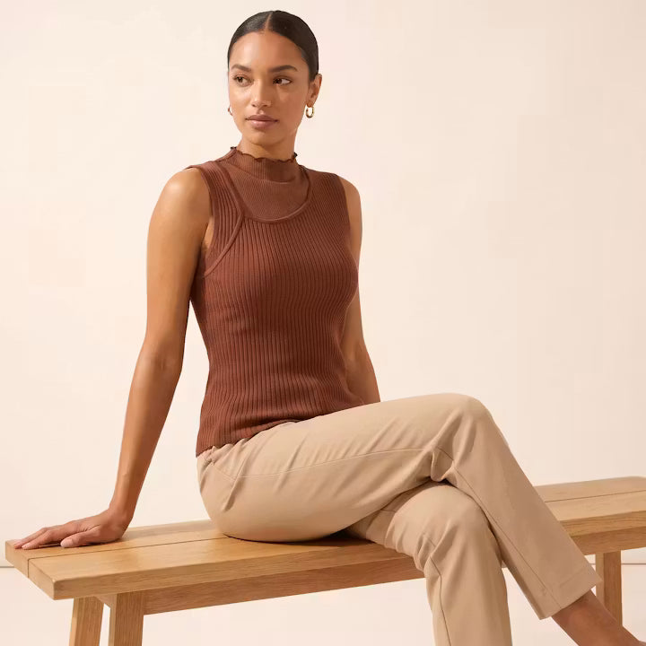 Amara Gebreide Top met Mesh Hals