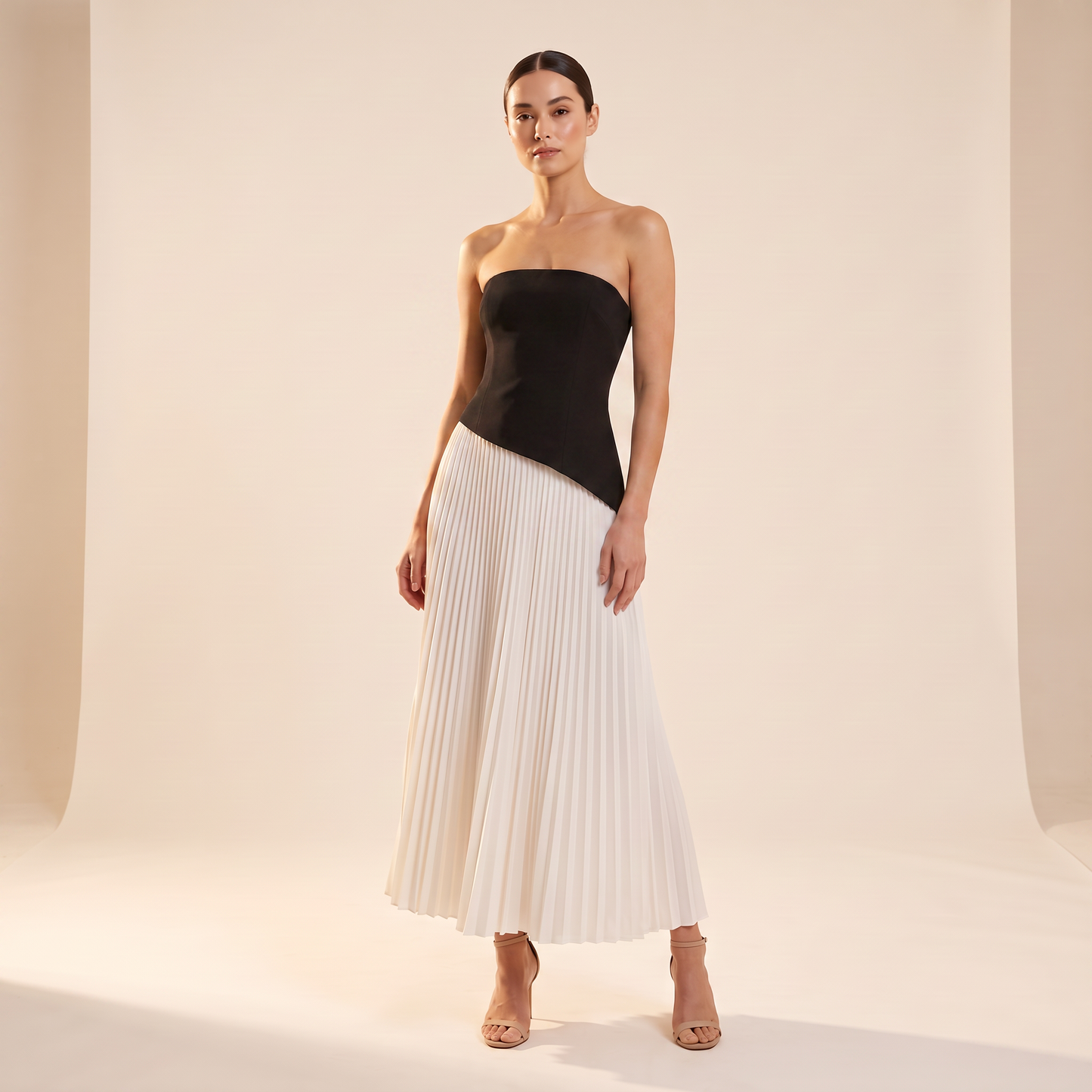 Monochrome Line mouwloze maxi-jurk