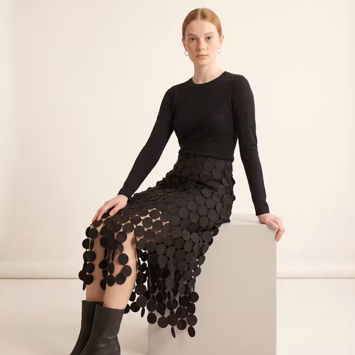 Celeste midi-rok met schijfvormige franjes