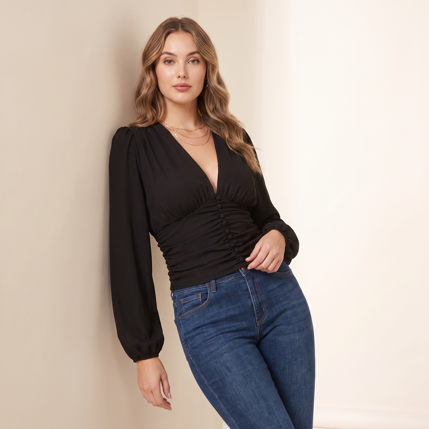 Nira top met V-hals en plooien