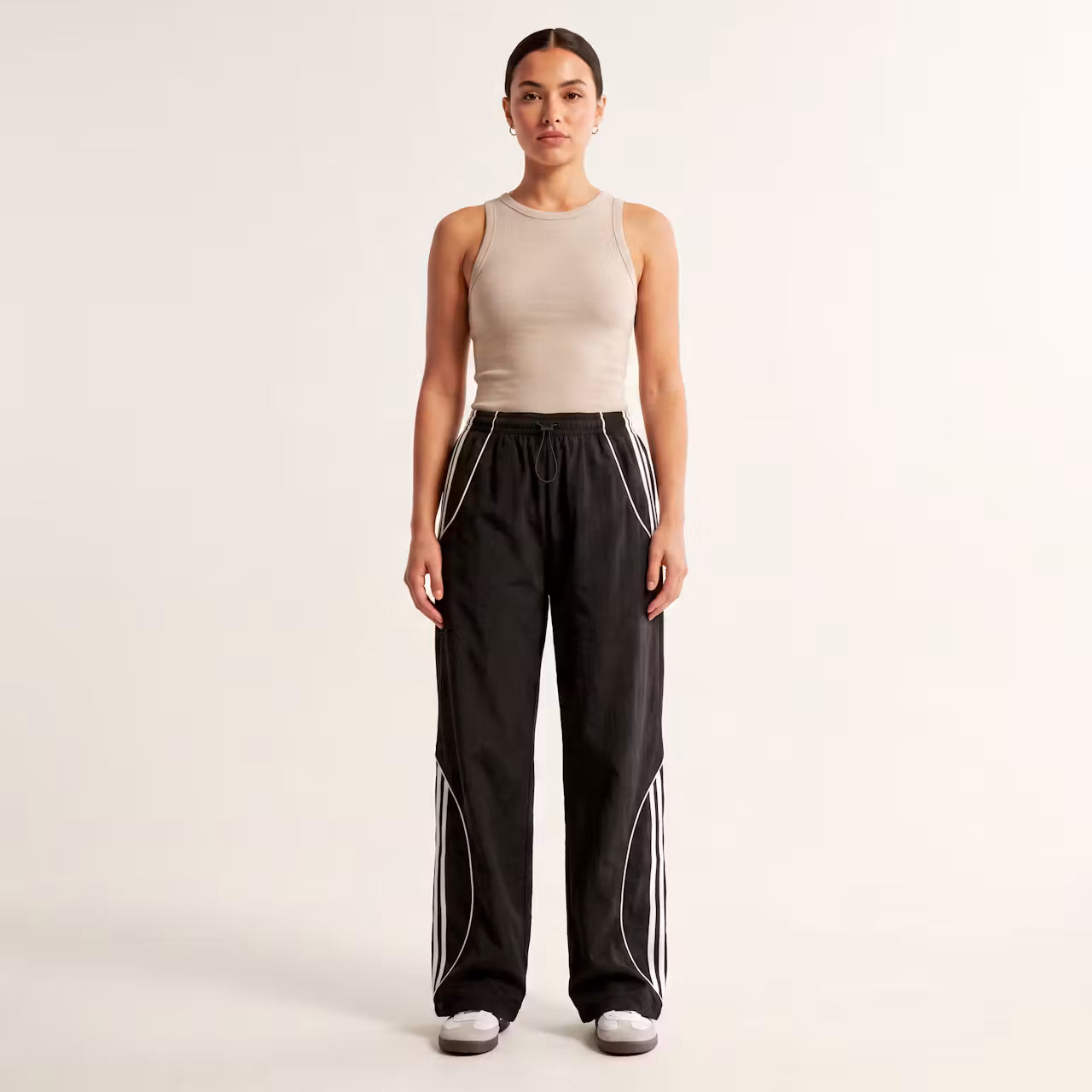 Livia Broek met Zijstrepen