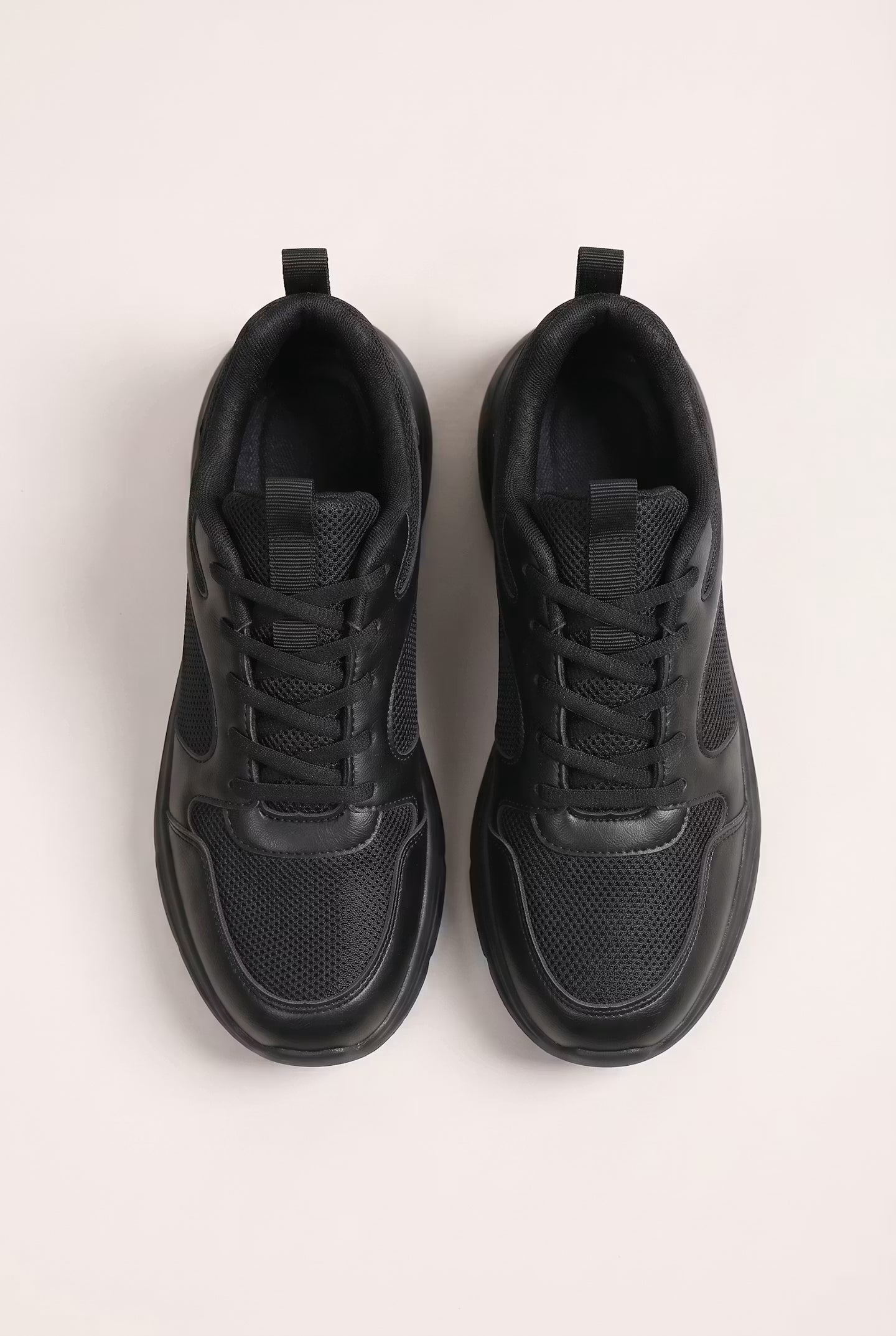 CoreBalance Walking Shoes