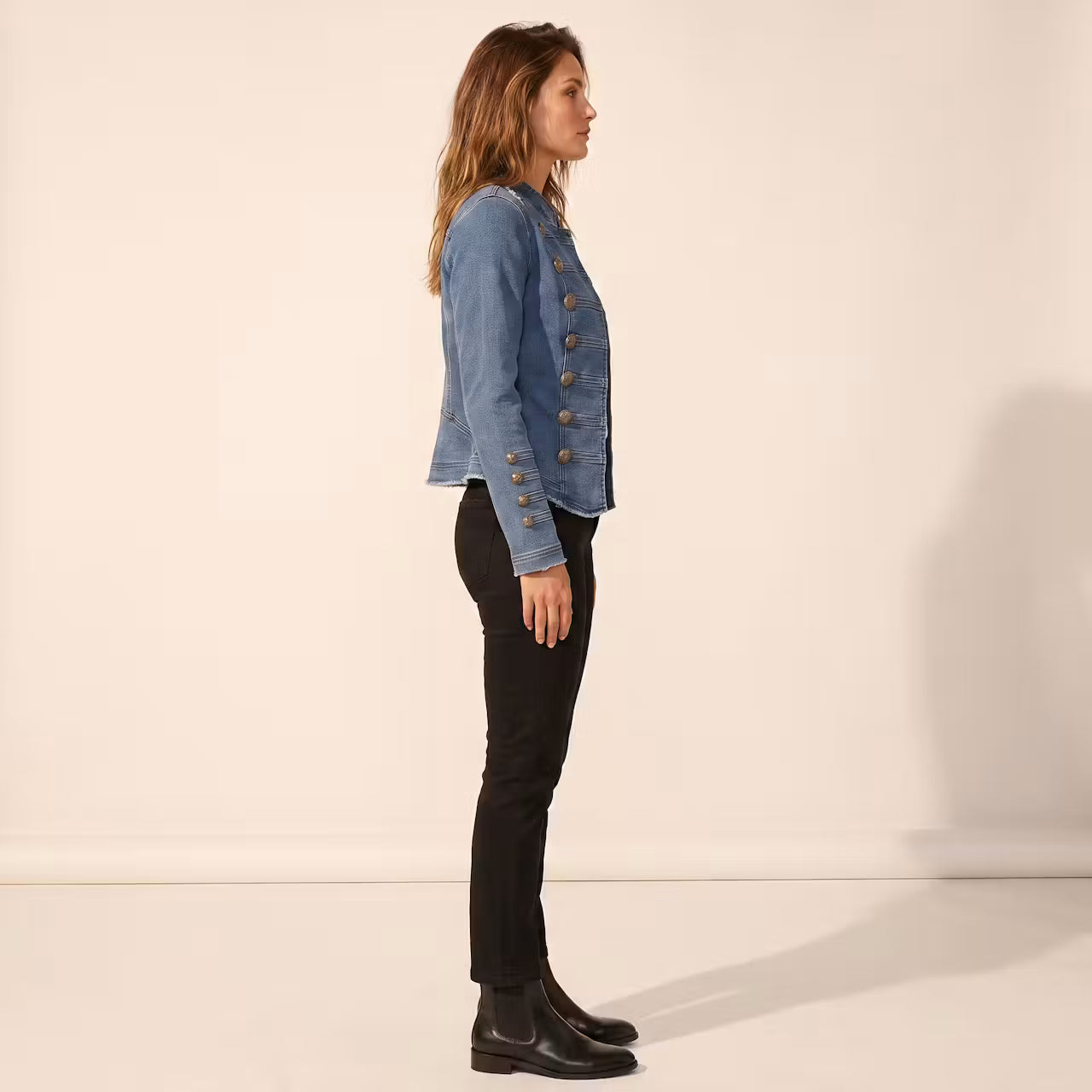Elodie Jas met Sierknopen