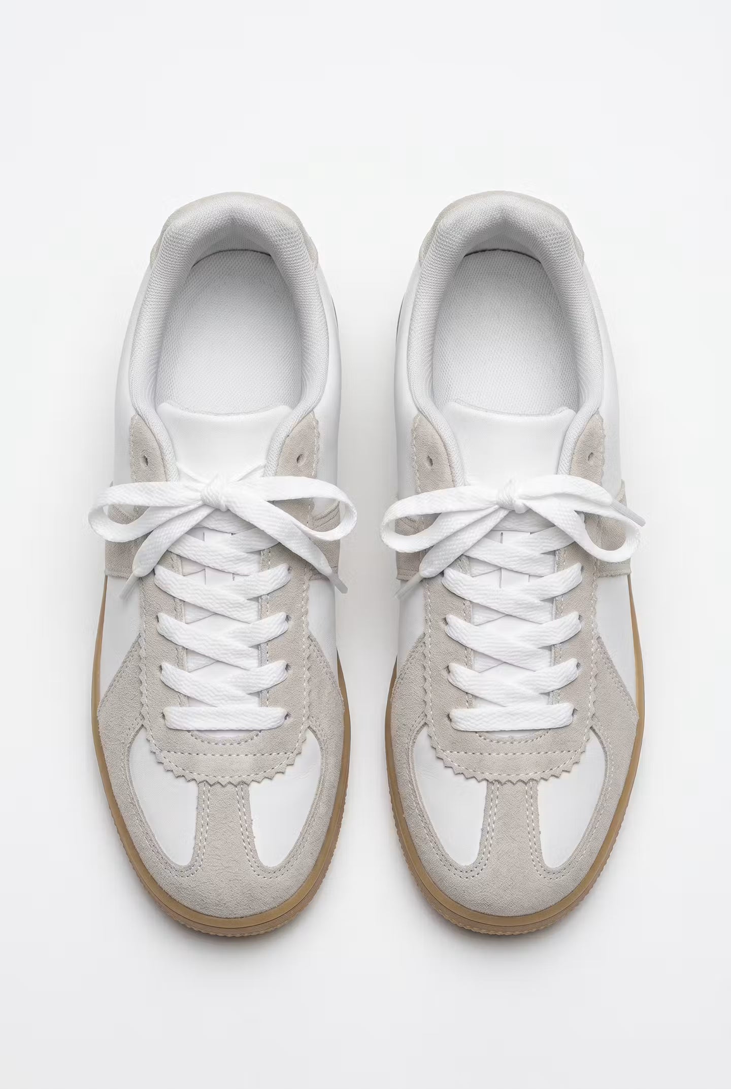 Heritage Court Sneakers