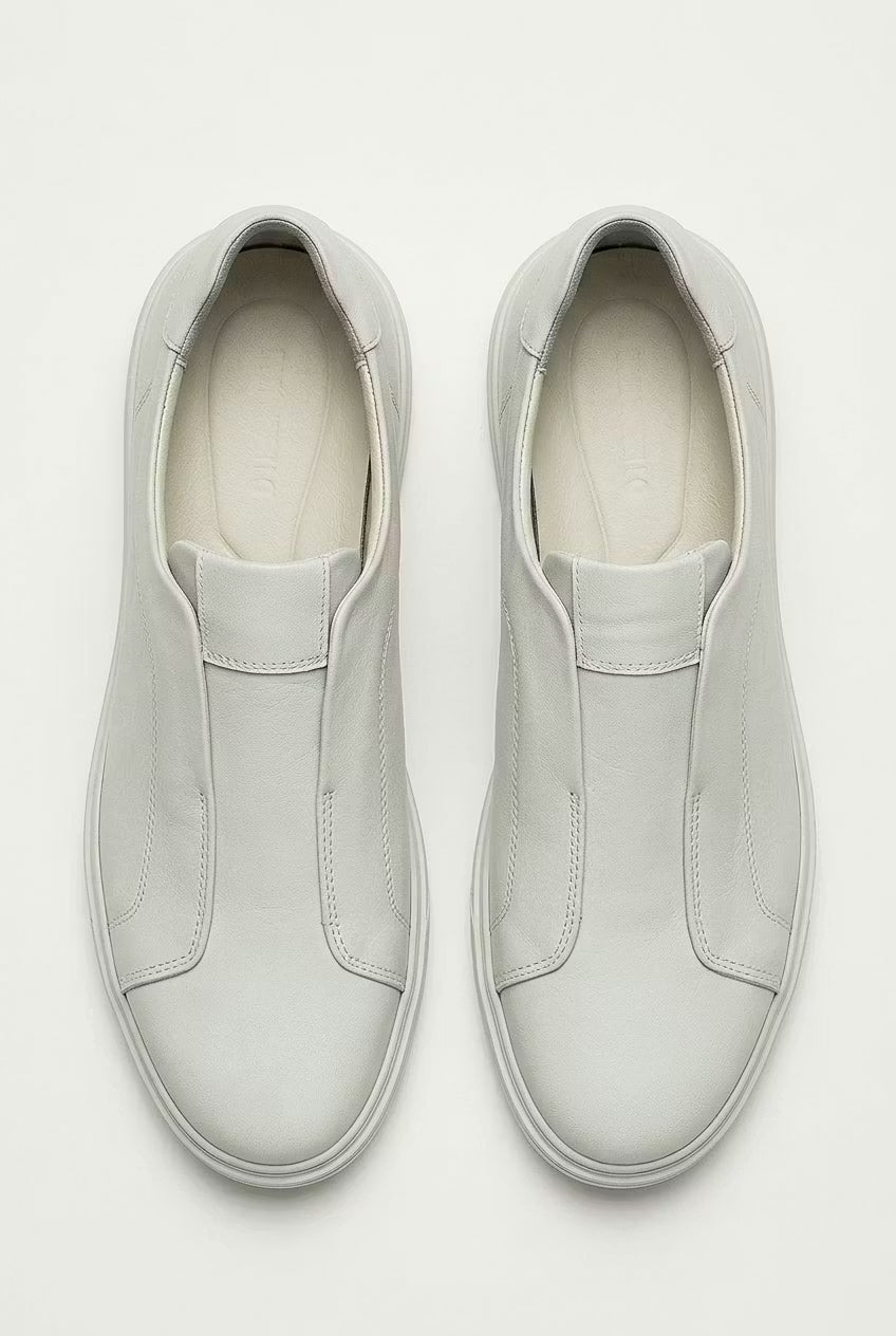 Monarch Slip Court Sneakers