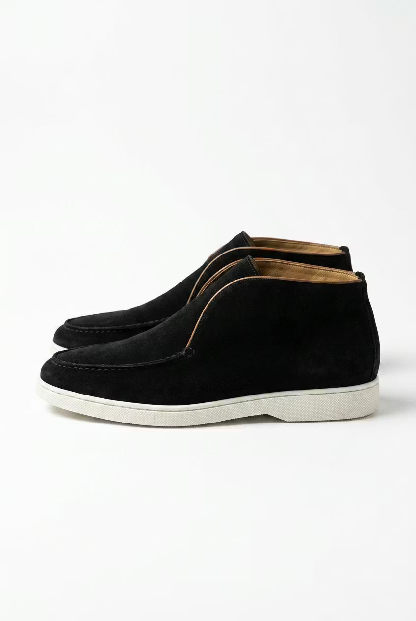 Harborline Suede Slip-On Chukka