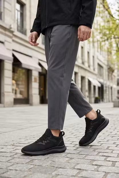 Shadowline Knit Runners