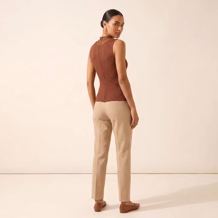 Amara Gebreide Top met Mesh Hals