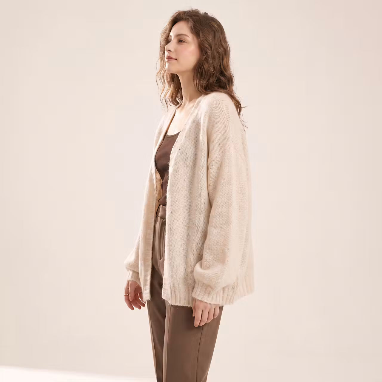Mara Gebreid Vest met Ruime Pasvorm