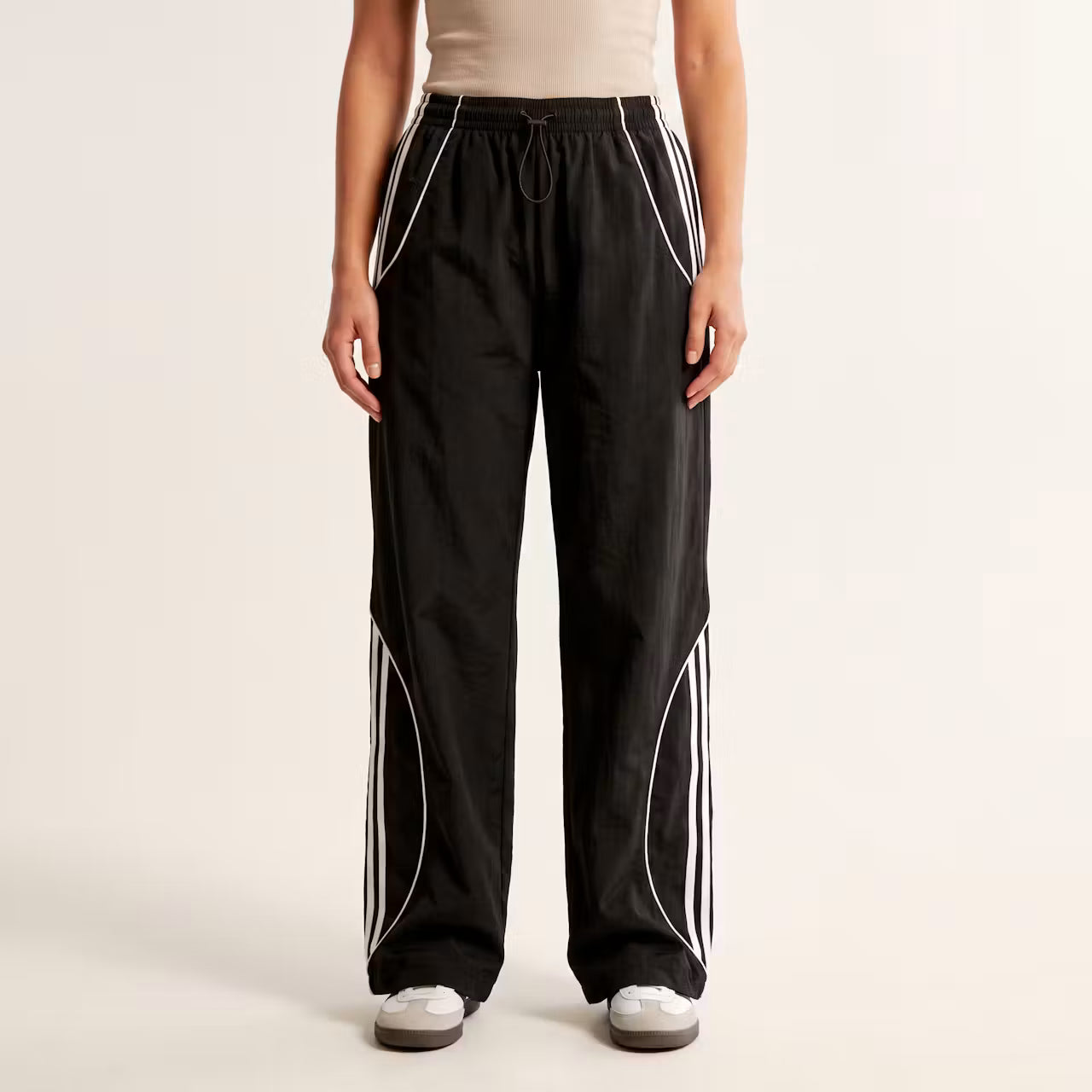 Livia Broek met Zijstrepen