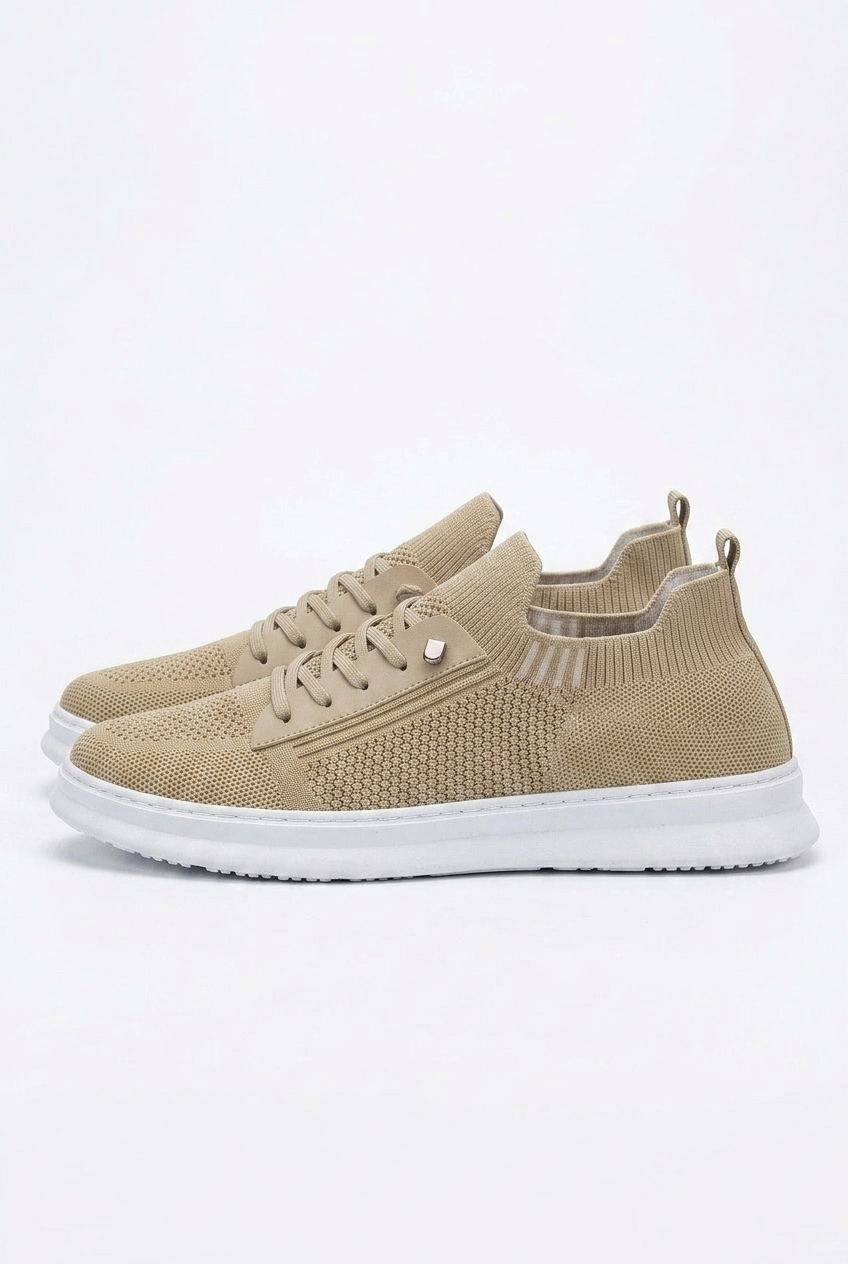 Crestline Knit Sneaker
