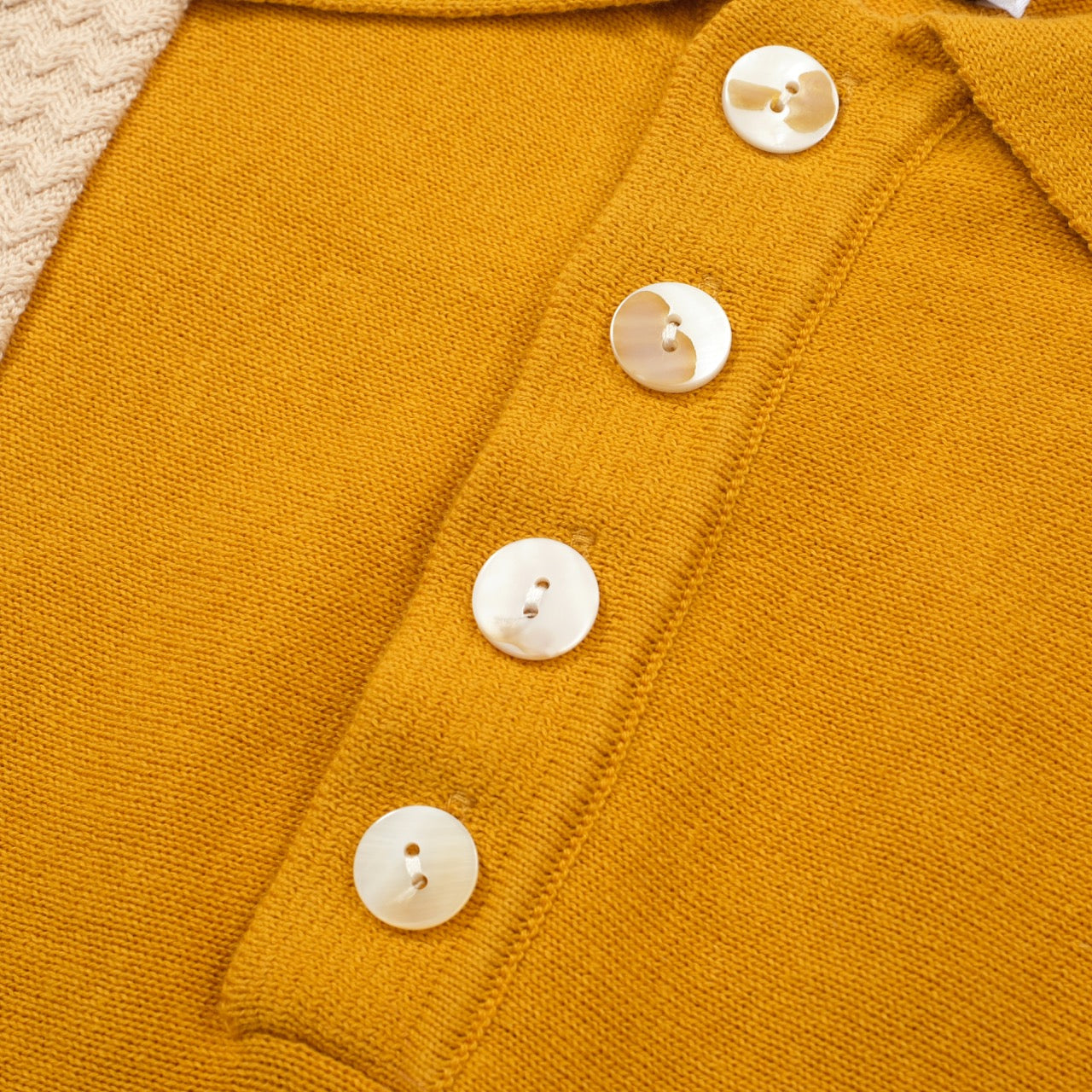 Retro Knit Vertical Stripe Polo Shirt – Short Sleeve Button Collar