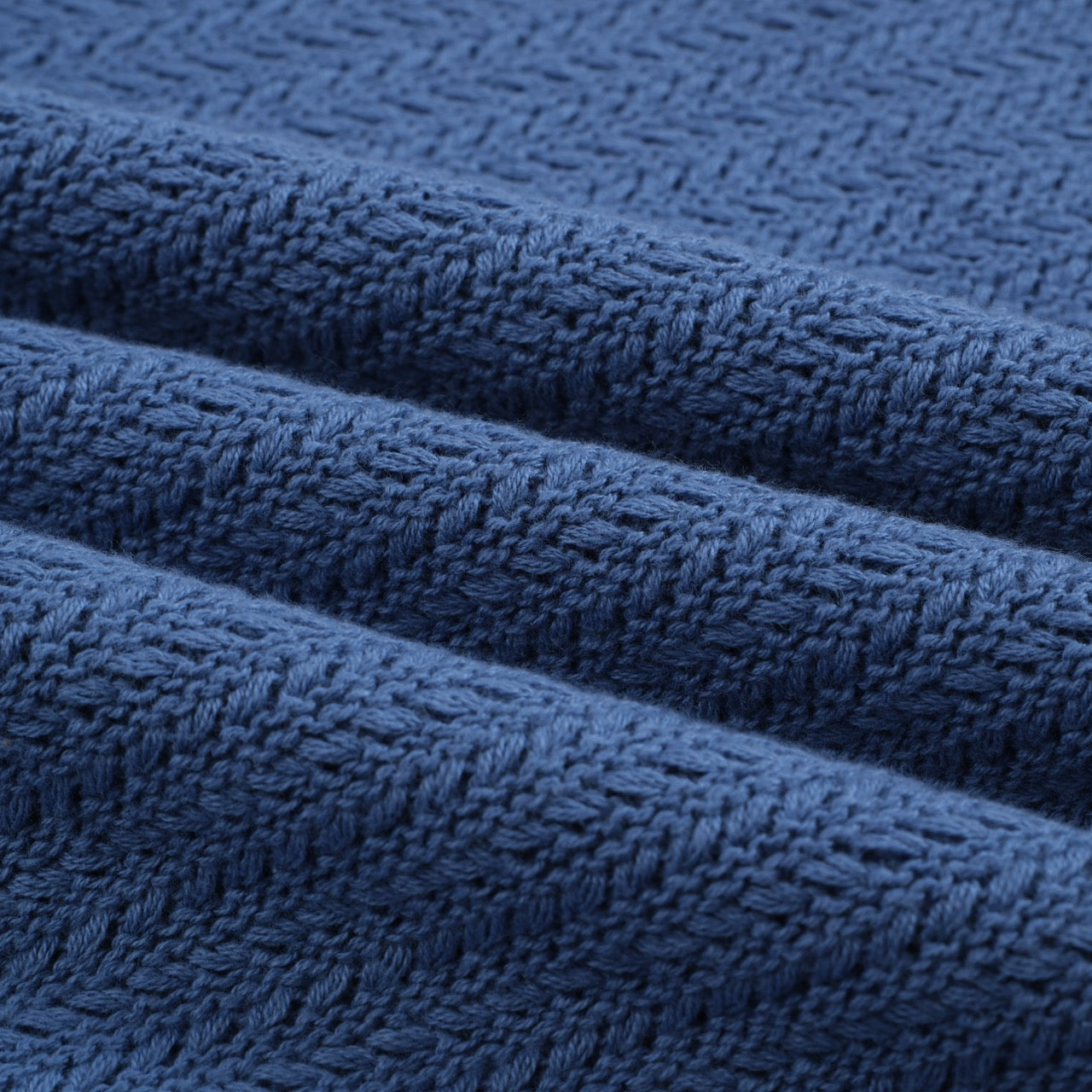 Men’s Blue Knit Short Sleeve Polo Shirt With Open Collar Design