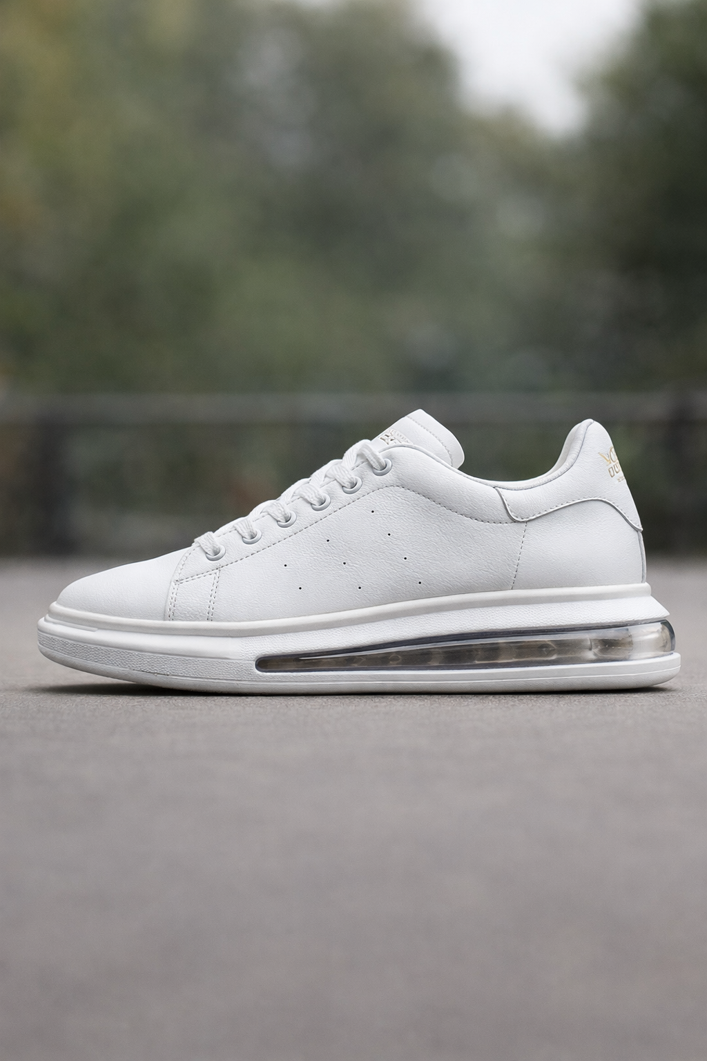 AirLine Sole Minimal Lace-Up Sneakers
