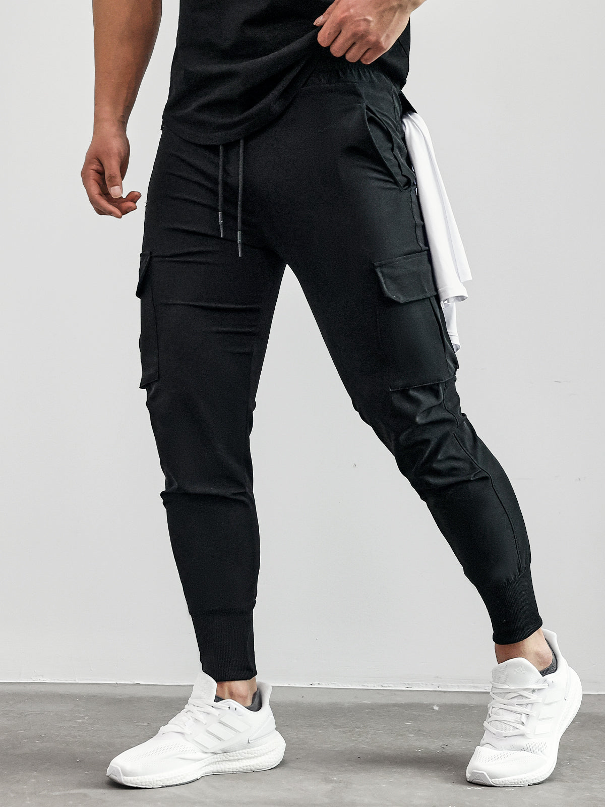 Men’s Athletic Cargo Joggers