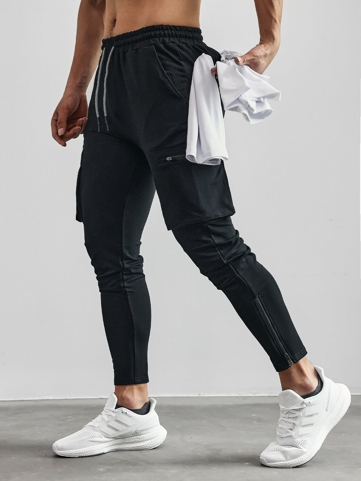 Men’s Athletic Cargo Joggers