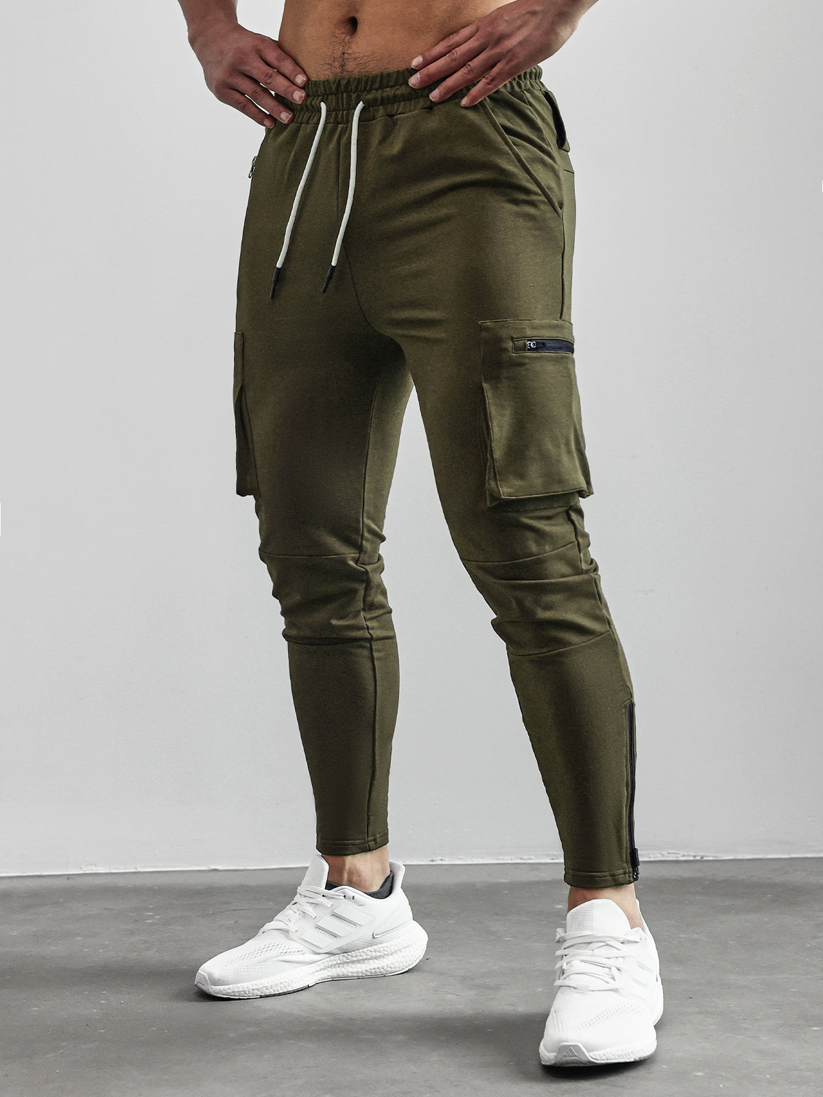 Men’s Athletic Cargo Joggers